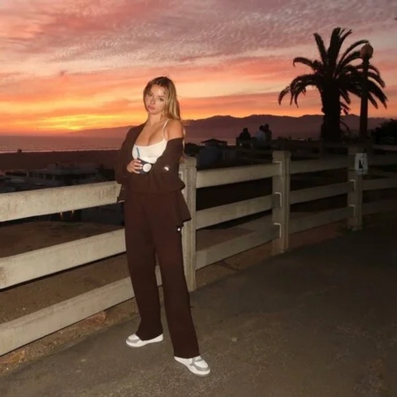 Alo Yoga Scholar Cardigan Sweater Expresso M - Picture 14 of 15